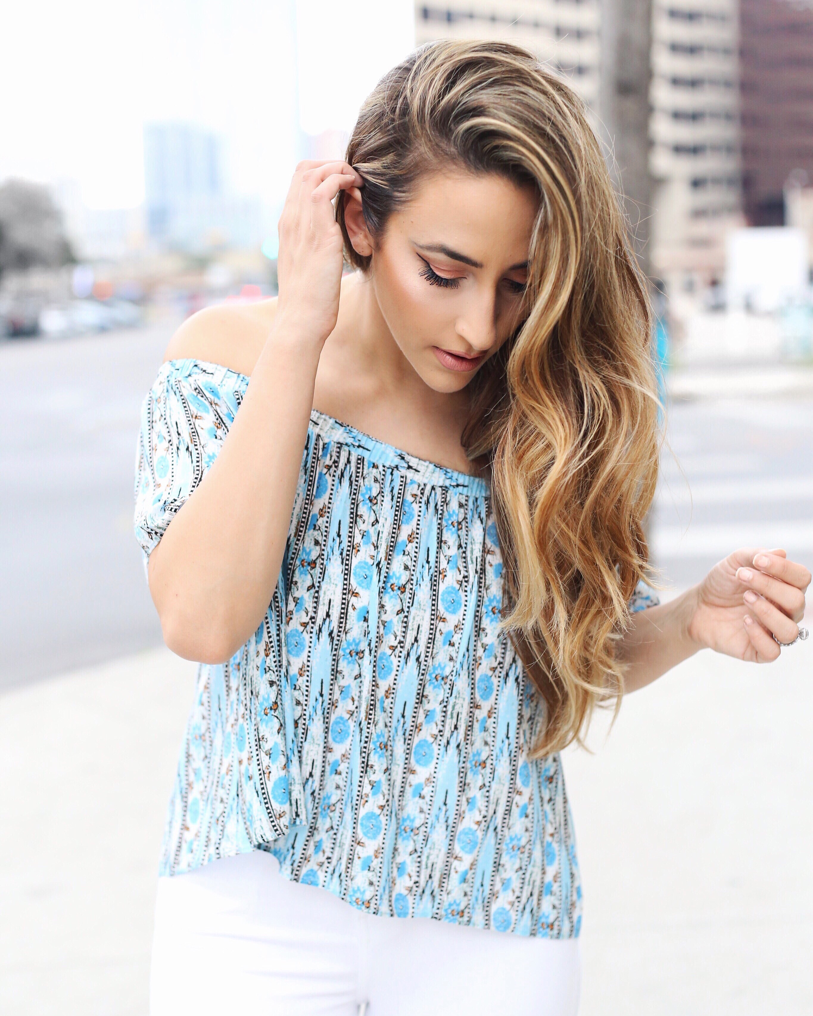 Courtney Shields OFF THE SHOULDER MEMORIES - Courtney Shields